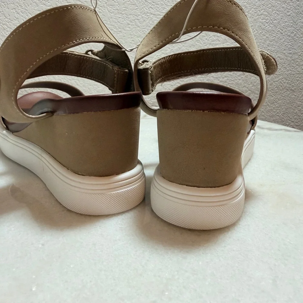 MIA Womens Taupe Platform Wedge Sandals Size 9 Hook Loop Ankle Strap Neutral‎